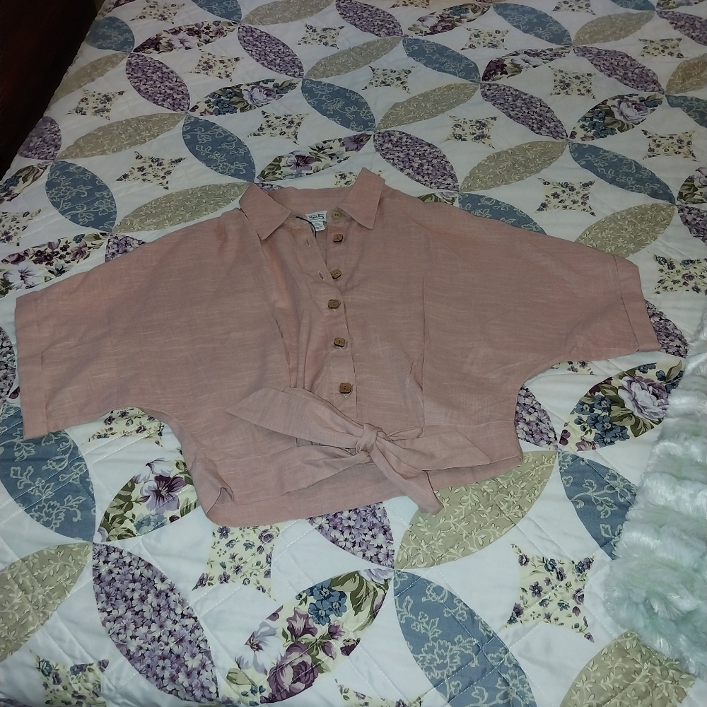 Myra Bag vegetable dye top. Size medium. NWT